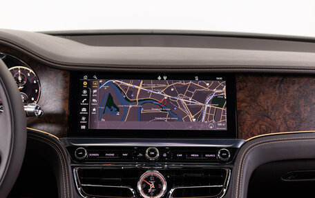 Bentley Flying Spur, 2022 год, 32 990 000 рублей, 25 фотография