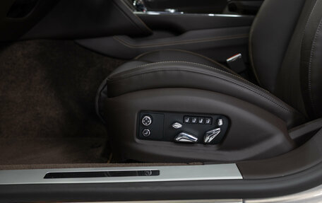 Bentley Flying Spur, 2022 год, 32 990 000 рублей, 13 фотография