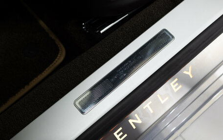 Bentley Flying Spur, 2022 год, 32 990 000 рублей, 14 фотография