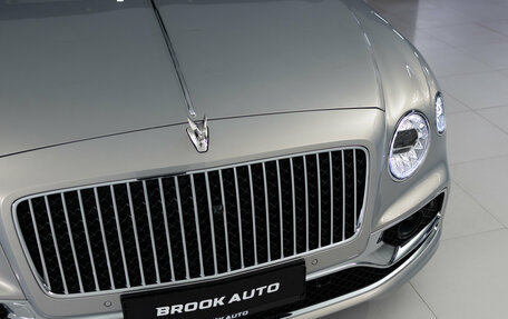 Bentley Flying Spur, 2022 год, 32 990 000 рублей, 38 фотография