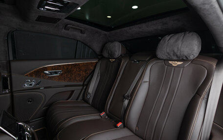 Bentley Flying Spur, 2022 год, 32 990 000 рублей, 36 фотография