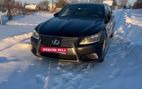 Lexus LS IV, 2014 год, 2 300 000 рублей, 2 фотография