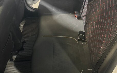 Renault Logan II, 2019 год, 750 000 рублей, 10 фотография