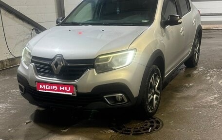 Renault Logan II, 2019 год, 750 000 рублей, 5 фотография