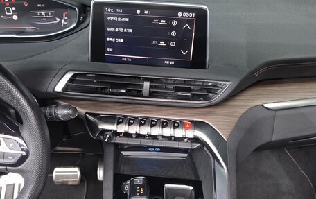 Peugeot 3008 II, 2022 год, 2 500 000 рублей, 8 фотография