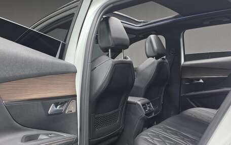 Peugeot 3008 II, 2022 год, 2 500 000 рублей, 12 фотография