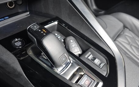 Peugeot 3008 II, 2022 год, 2 500 000 рублей, 24 фотография