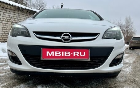 Opel Astra J, 2014 год, 950 000 рублей, 3 фотография