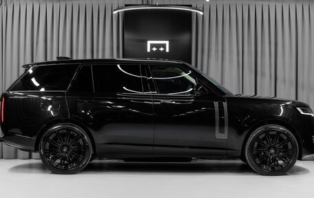 Land Rover Range Rover IV рестайлинг, 2025 год, 30 483 000 рублей, 10 фотография