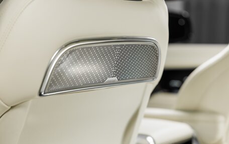 Land Rover Range Rover IV рестайлинг, 2025 год, 30 483 000 рублей, 20 фотография