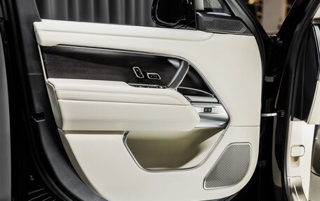 Land Rover Range Rover IV рестайлинг, 2025 год, 30 483 000 рублей, 16 фотография