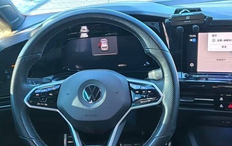 Volkswagen Golf VIII, 2022 год, 1 900 000 рублей, 9 фотография