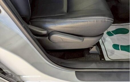 Toyota ISis I, 2016 год, 1 198 000 рублей, 11 фотография