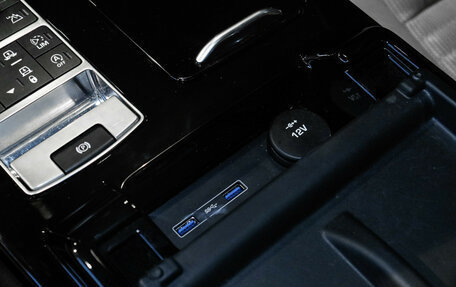 Land Rover Discovery IV, 2017 год, 4 250 000 рублей, 26 фотография