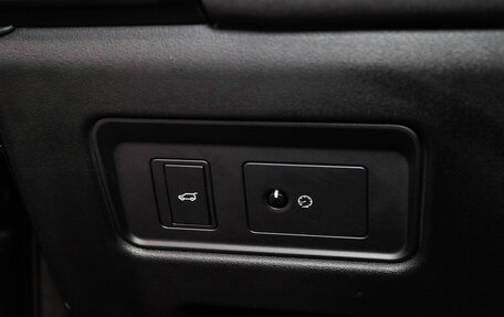 Land Rover Discovery IV, 2017 год, 4 250 000 рублей, 27 фотография