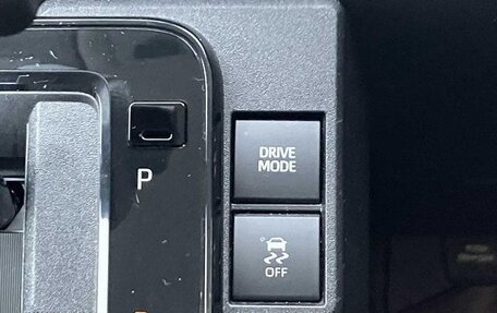 Toyota Sienta, 2023 год, 1 586 000 рублей, 28 фотография