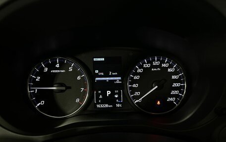 Mitsubishi Outlander III рестайлинг 3, 2019 год, 1 900 000 рублей, 11 фотография