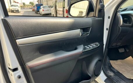 Toyota Hilux VIII, 2026 год, 7 200 000 рублей, 8 фотография