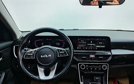 KIA Seltos I, 2023 год, 1 890 000 рублей, 10 фотография