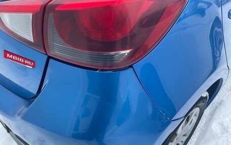 Mazda Demio IV, 2016 год, 1 000 000 рублей, 8 фотография