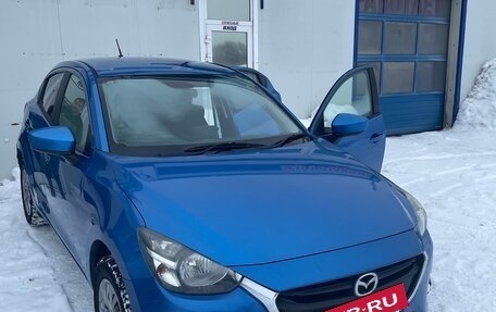 Mazda Demio IV, 2016 год, 1 000 000 рублей, 12 фотография