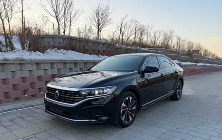 Volkswagen Passat B8 рестайлинг, 2022 год, 1 890 003 рублей, 1 фотография