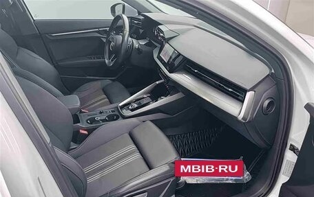 Audi A3, 2022 год, 2 100 000 рублей, 24 фотография