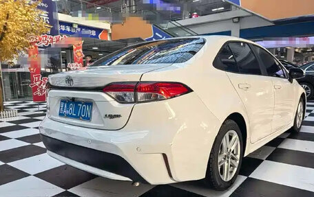 Toyota Corolla, 2022 год, 1 250 000 рублей, 2 фотография