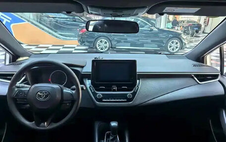 Toyota Corolla, 2022 год, 1 250 000 рублей, 5 фотография