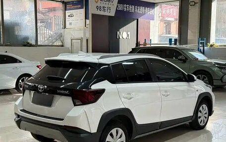 Toyota Yaris XP150 рестайлинг, 2022 год, 1 350 000 рублей, 2 фотография