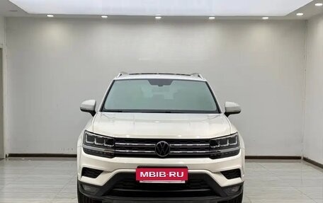 Volkswagen Tharu, 2022 год, 1 699 000 рублей, 2 фотография