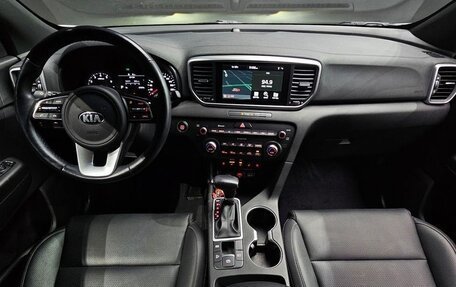 KIA Sportage IV рестайлинг, 2021 год, 2 240 000 рублей, 10 фотография