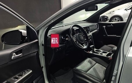 KIA Sportage IV рестайлинг, 2021 год, 2 240 000 рублей, 13 фотография