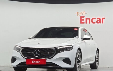 Mercedes-Benz E-Класс, 2025 год, 6 913 000 рублей, 3 фотография