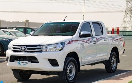 Toyota Hilux VIII, 2022 год, 4 250 000 рублей, 22 фотография