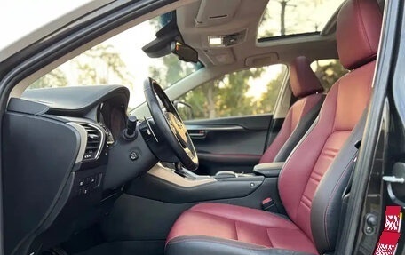 Lexus NX I, 2019 год, 2 300 000 рублей, 7 фотография