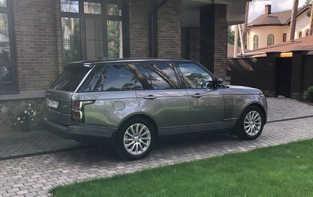 Land Rover Range Rover IV рестайлинг, 2019 год, 9 000 000 рублей, 1 фотография