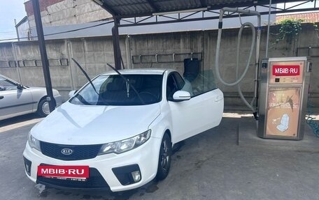 KIA Cerato III, 2010 год, 680 000 рублей, 2 фотография