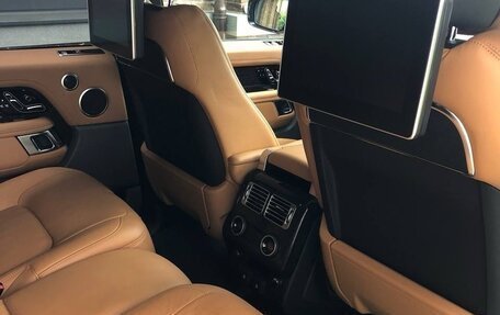 Land Rover Range Rover IV рестайлинг, 2019 год, 9 000 000 рублей, 10 фотография