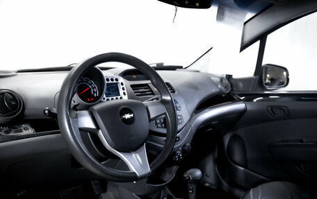 Chevrolet Spark III, 2011 год, 980 000 рублей, 11 фотография