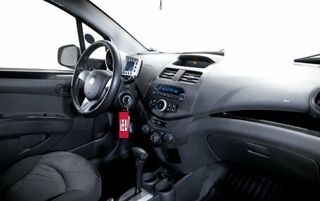 Chevrolet Spark III, 2011 год, 980 000 рублей, 15 фотография