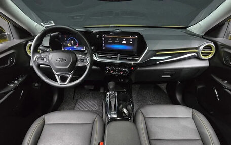 Chevrolet Trax, 2025 год, 1 750 000 рублей, 3 фотография