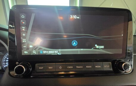 Hyundai Kona I, 2022 год, 1 635 000 рублей, 11 фотография