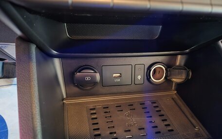 Hyundai Kona I, 2022 год, 1 635 000 рублей, 9 фотография