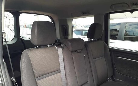 Honda Stepwgn IV, 2021 год, 1 820 000 рублей, 11 фотография