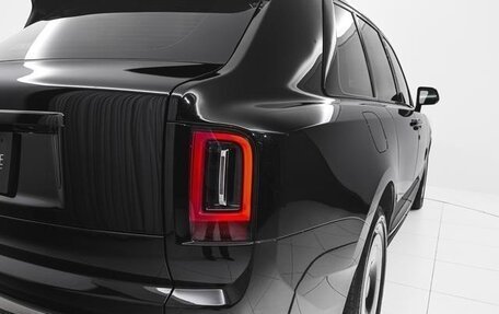 Rolls-Royce Cullinan, 2025 год, 55 500 000 рублей, 26 фотография