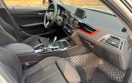 BMW 1 серия, 2018 год, 1 510 000 рублей, 11 фотография