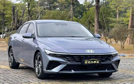 Hyundai Elantra, 2023 год, 1 410 000 рублей, 3 фотография