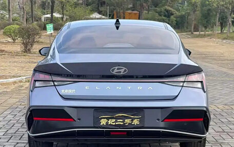 Hyundai Elantra, 2023 год, 1 410 000 рублей, 6 фотография