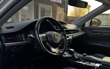 Lexus ES VII, 2015 год, 2 300 000 рублей, 8 фотография